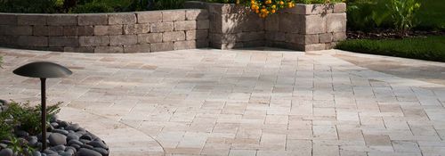 Напольная плитка из мрамора - MILAN SERIES - Belgard Hardscapes - проницаемая / противоскользящая / для пешеходных переходов