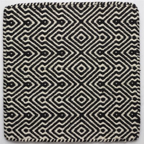 Тканое ковровое покрытие - TIDE FLATWEAVE  - Nash Andrea - из шерсти / c геометрическим рисунком / черное