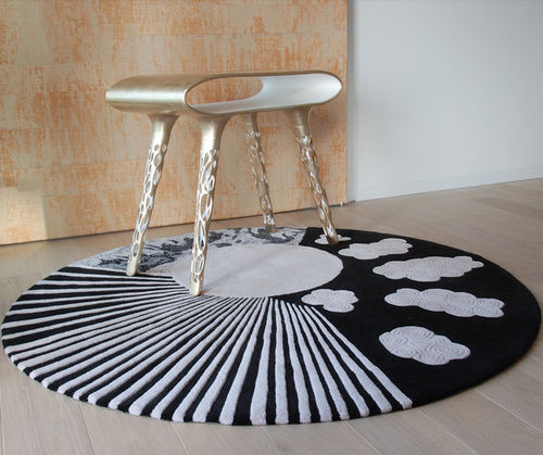 Современный ковер - W.I.M.P. - MANUFACTURE DE TAPIS DE BOURGOGNE - в полоску / из шерсти / круглый