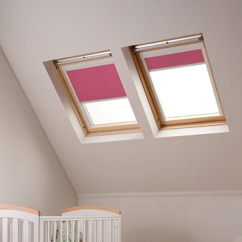 Жалюзи наматывающееся - PREMIUM FAKRO - Bloc Blinds - для слухового окна / из ткани / затемняющее