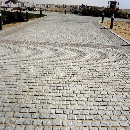 Напольная плитка из гранита - GREY COBBLESTONE - Asian Stones - с возможным проездом транспорта / для пешеходных переходов / для общественных мест