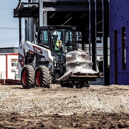 Компактный погрузчик - S62 - BOBCAT