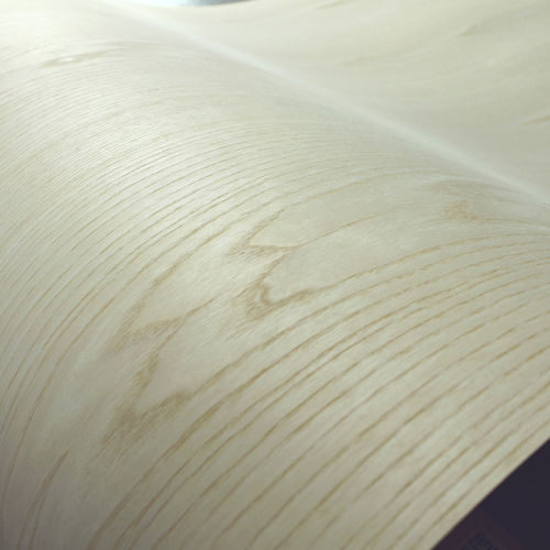 Обшивка из ясеня - EASiWOOD Ash - SCHORN&GROH - гибкая / FSC-сертифицированная / PEFC-сертифицированная