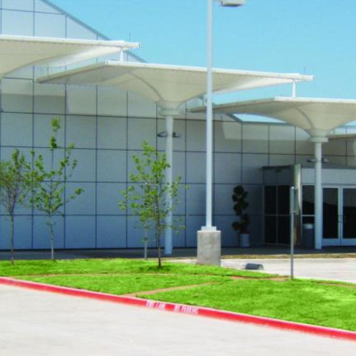 Архитектурная мембрана из ПВХ - DALLAS EXECUTIVE AIRPORT - FabriTec Structures - для натяжной конструкции / для крыш / полупрозрачная