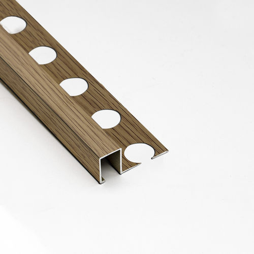 Отделочный профиль из алюминия - WOOD | R12X10 - ALUMACER® - для наружных углов / прямоугольного сечения / с деревянной рейкой