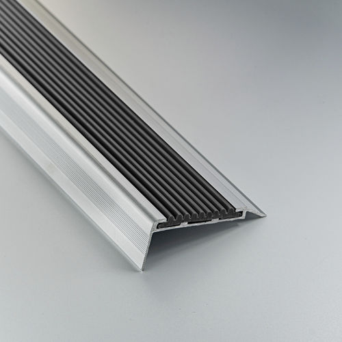 Валик ступени из каучука - 21X47 - ALUMACER® - алюминиевый сплав / противоскользящий