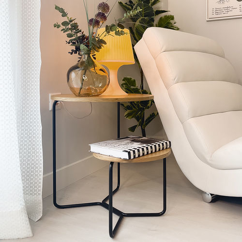 Современный вспомогательный столик - Loft - Mobenia - из лакированной МДФ / из меламина / с основанием из металла