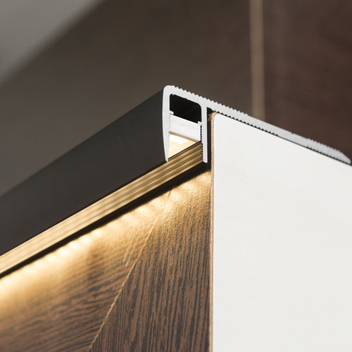 Валик ступени из анодированного алюминия - STAIR PROFILE INDIRECT - Triolight - со светодиодным освещением