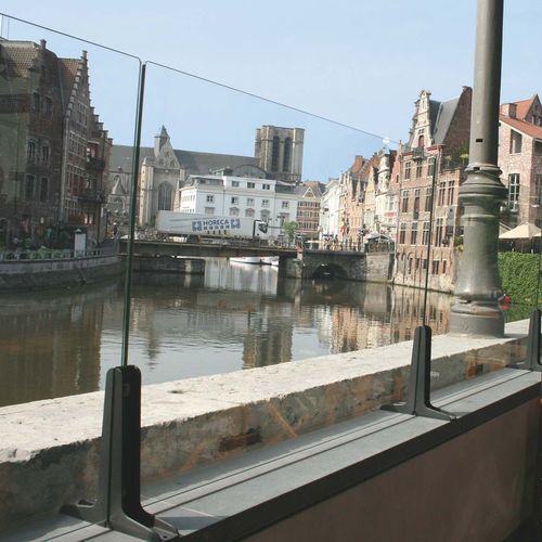 Современная ширма - Gent - Van Hoof - из стекла / из термолакированного алюминия / для ресторана