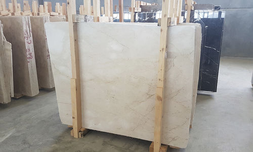 Плита из камня из мрамора - CREMA NUOVA : 126 - Ionic Stone - для напольной поверхности / настенная / полированная