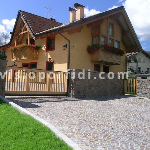 Напольная плитка из порфира - SETTS - Avisio Porfidi S.r.l. - для наружного применения / под старину / для пешеходных переходов