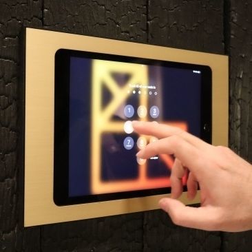 Настенная подставка для iPad - Canvas - Lithoss - для бытового использования / для профессионального использования / современная