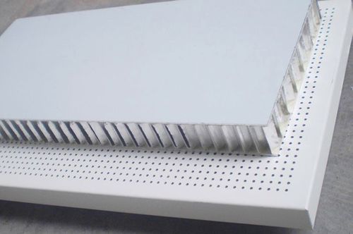 Сэндвич-панель для внутренней компоновки - Shanhe aluminum building material co.,ltd - для перегородки / поверхность из алюминия / высокое сопротивление