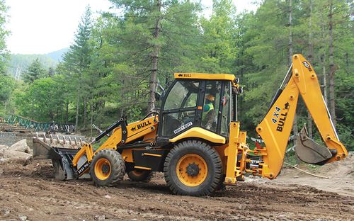 Экскаватор-погрузчик - BULL HD 100 4WD - Bull machine pvt.ltd