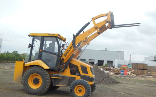 Экскаватор-погрузчик - BULL SMART 60 HP - Bull machine pvt.ltd