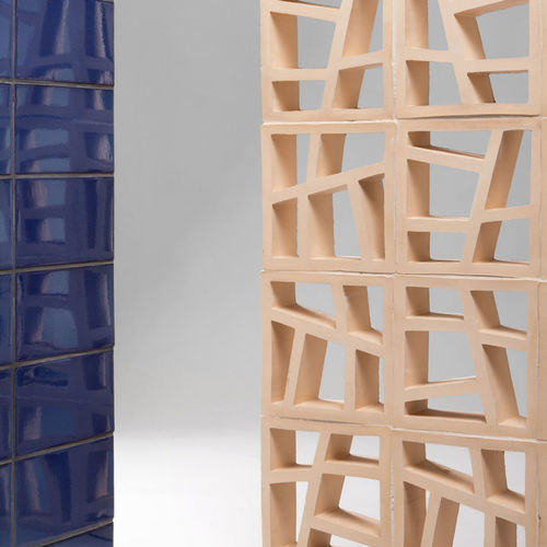 Легкая невысокая перегородка из керамики - TRENCADÍS  - CERAMICA FERRES - для наружного применения / для интерьера