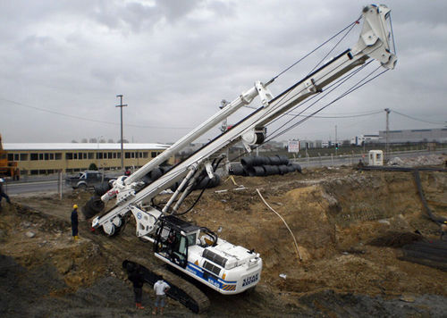 Сверлильный станок с дизельным двигателем - SR-60 - SOILMEC S.P.A. - поворотная / погружная / для строительной площадки