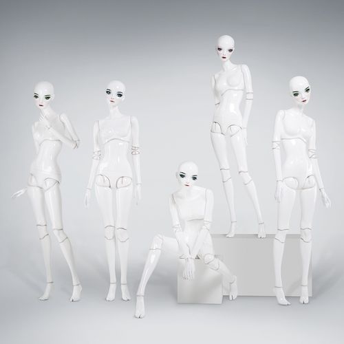Выставочный манекен женщина - FANTASY - HANS BOODT MANNEQUINS - реалистичный / из полимера / сидячий