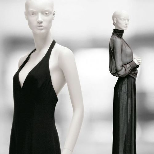 Выставочный манекен женщина - 51 VOGUE - WINDOW FRANCE - реалистичный / сидячий / высококачественный