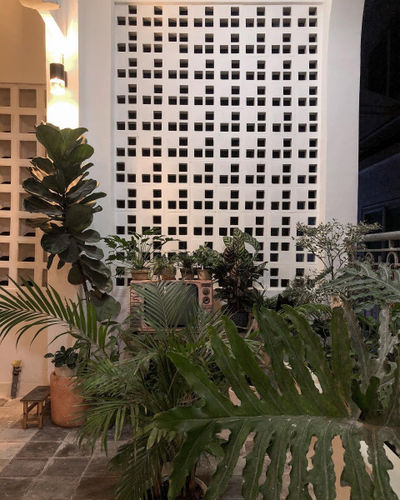 Легкая невысокая перегородка из бетона - VCB-019 WINDOW - Viet Tiles Corporation - для наружного применения / для интерьера