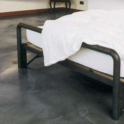 Напольное покрытие из цемента - PANDOMO® FLOOR & FLOORPLUS - The Resin Floor Co - для интерьера / для сектора услуг / имитация бетона