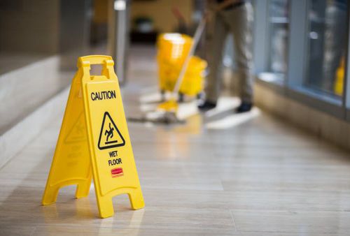 Сигнальный аварийный указатель - "CAUTION WET FLOOR" SIGN - Rubbermaid Commercial Products