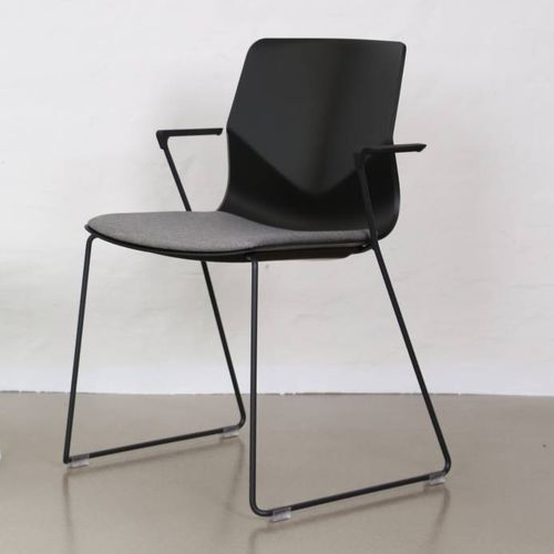 Современный cтул - FOUR®SURE 88 - Ocee Design - для интерьера / из металла / штабелируемый