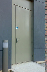 Створчатое промышленные ворота - SD4 - Industrial Door Engineering - из оцинкованного алюминия / для обеспечения безопасности / акустическое