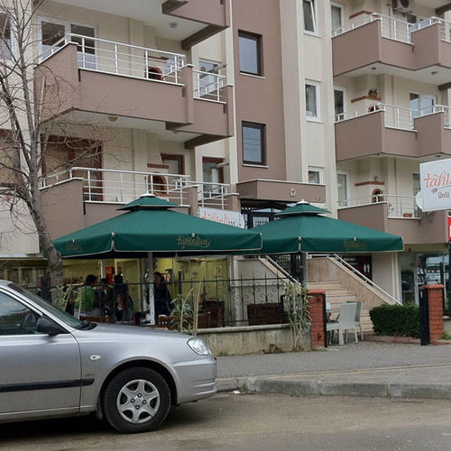 Квадратный зонт от солнца - UMBRELLAS - BYART GROUP - с центральной опорой / из алюминия / ветроустойчивый