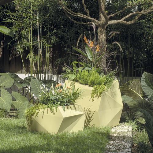 Кадка для садовых растений из пластика - ORIGAMI - CRESCENT garden - современная / для наружного применения