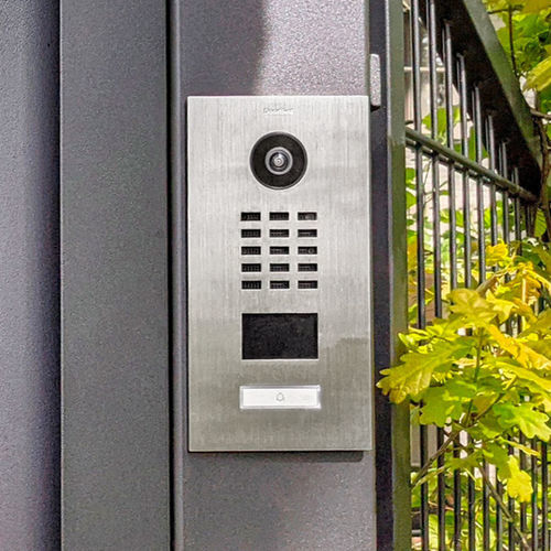 Дверная станция из матовой нержавеющей стали - D2101V - DoorBird - для домашнего использования / для письменного стола / с утопленным монтажом