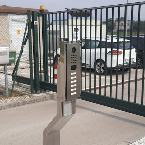Дверная станция из матовой нержавеющей стали - D2106V - DoorBird - для домашнего использования / с утопленным монтажом / для поверхностного монтажа