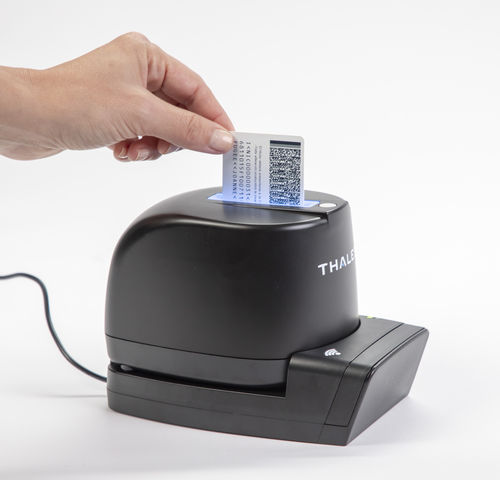 Настольный сканер ID - CR5400i - Thales - Cybersecurity & Digital Identity - для контроля подлинности личности / USB / со сканером штрих-кодов