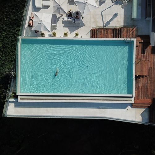 Отдельно стоящий бассейн - 15x8 - Tilestone Pools one piece tiled pools - панельный / для наружного применения / для гостиницы