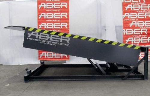 Гидравлическая уравнительная платформа - ABERMOVE DOCK LEVELER - ABERMOVE/RJB HOME - с лотковым люковым затвором