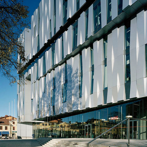 Панельная облицовка фасада - UPPSALA CONCERT AND CONGRESS HALL - ALUCOBOND - из алюминия / из композита / со шпунтовым соединением