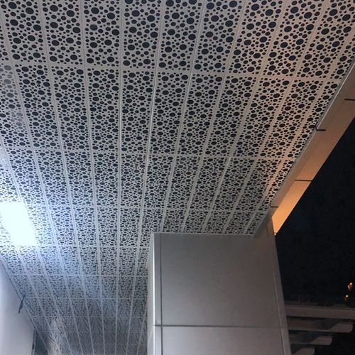 Перфорированное листовое железо - MCT-C004 - M-City Aluminum Co., Ltd. - из алюминия / для подвесных потолков / специальное