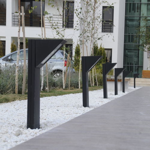 Столбик освещения для сада - IPARK - BSI LIGHTING TECHNOLOGIES INC. - современный / из нержавеющей стали / из литого алюминия