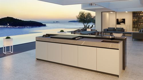 Современная кухня островного типа для наружного применения - N2 LACQUERED System - Novara Outdoor Kitchens - большого размера / белая / серая