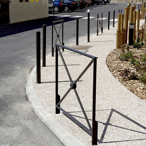 Защитный барьер - OCÉANE - Activia Mobilier Urbain - неподвижный / из стали / из гальванизированной стали