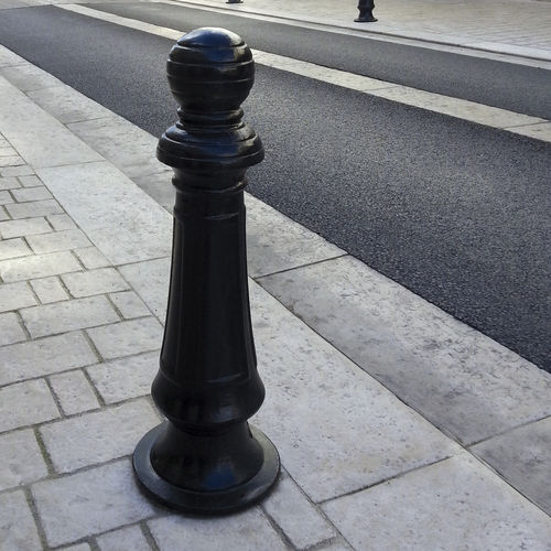 Защитный боллард - MEGÈVE - Activia Mobilier Urbain - из чугуна