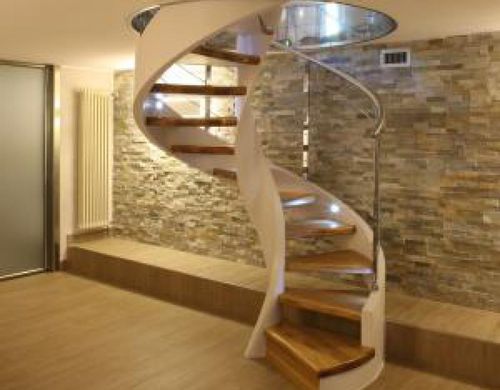 Спиральная лестница - U-CSA - Unica living design Poland - с деревянными ступеньками / из бетона / современная