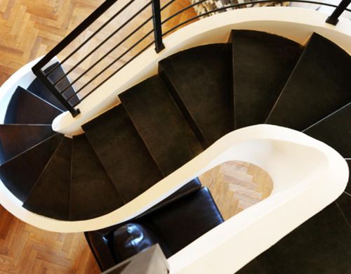Спиральная лестница - U-CMS - Unica living design Poland - с бетонными ступеньками / из железобетона / современная