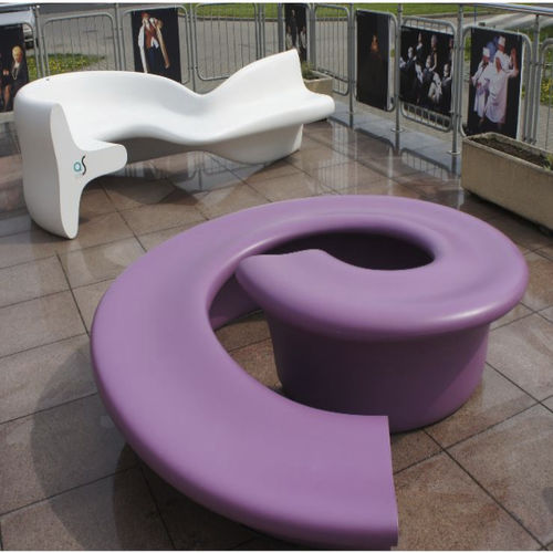 Общественная скамейка уникальный дизайн - CITY ALPHABET E - Astrini Design - из композита