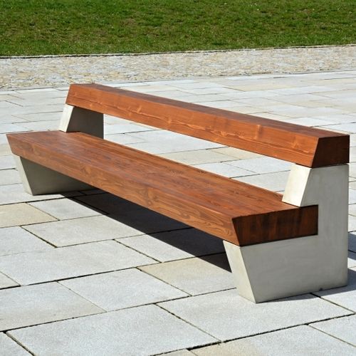 Современная общественная скамейка - ROBUSTA - STREETPARK s.r.o. - из цельной древесины / из бетона / со спинкой