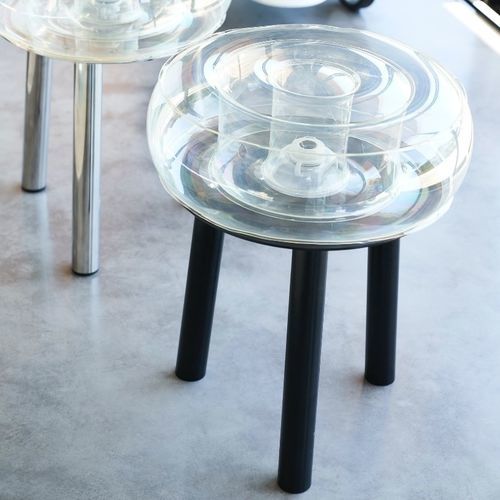 Современный табурет - FLOOFY - MOJOW DESIGN - из полиуретана / 3 ножки / экологически чистый