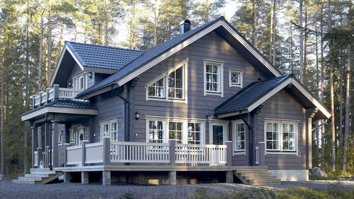 Дом из штабелированного массивного лесоматериала - RIEKAMO 176 - Kuusamo Hirsitalot Oy - модульный / современный / двухэтажный