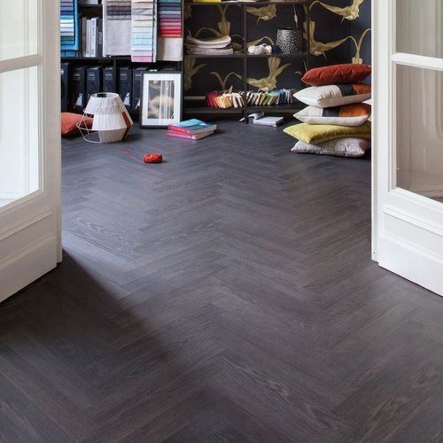 Слоистый пол из дуба - BATON ROMPU CHARME BLACK - Décoplus Parquets - плавучий / имитация дерева / имитация паркета