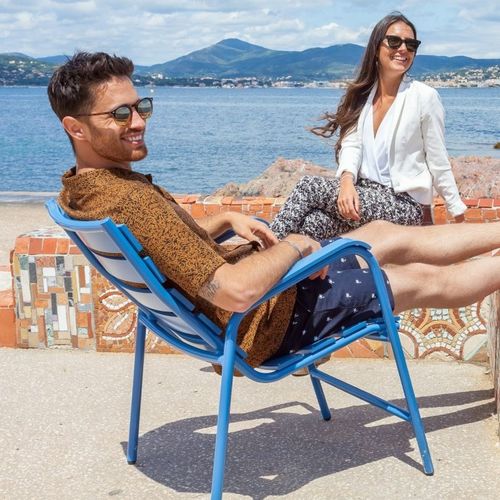 Современное кресло - FRENCH RIVIERA - Edmond & Fils - из дерева / из стали / синее