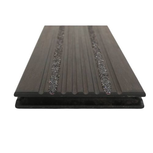 Террасная доска из бамбука - MOSO&reg; BAMBOO X-TREME&reg; - Gripsure SAS - пазованное / термообработанное / противоскользящее